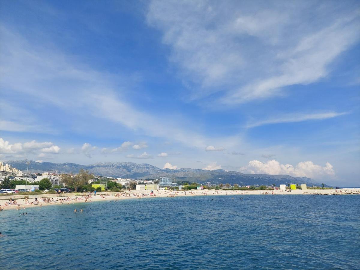 Apartman Monika Near The Beach スプリト エクステリア 写真
