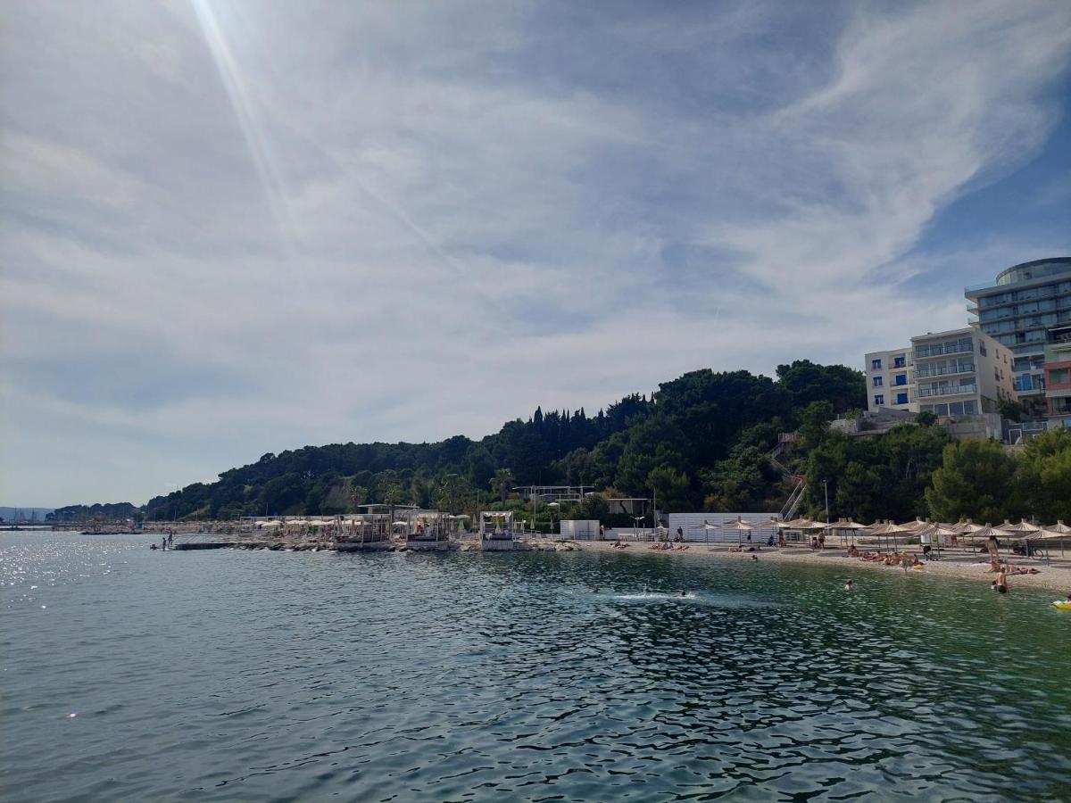 Apartman Monika Near The Beach スプリト エクステリア 写真